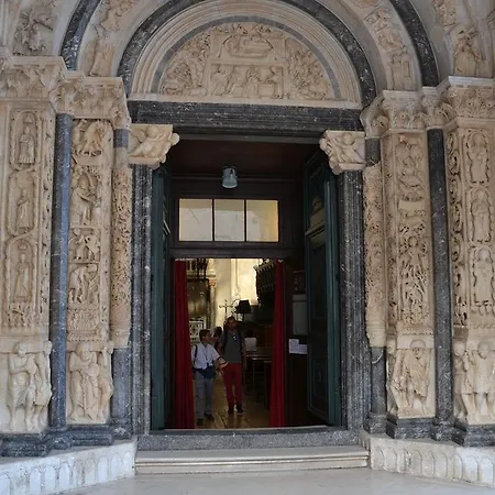 Apartment Mary Trogir