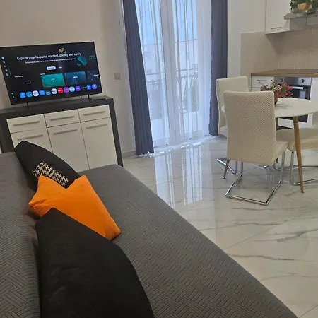 Mary Apartament *