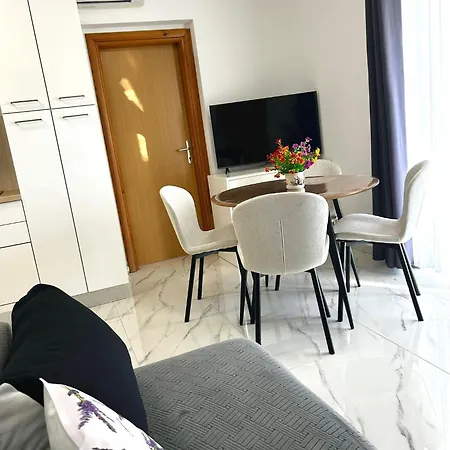 Apartament Mary
