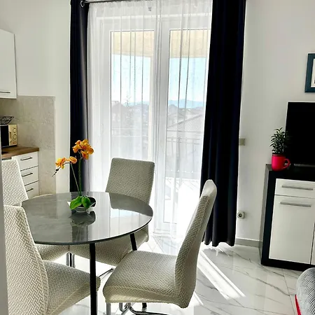 Apartament Mary *