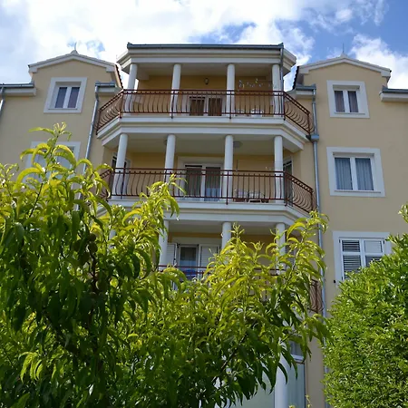 Mary Apartment *