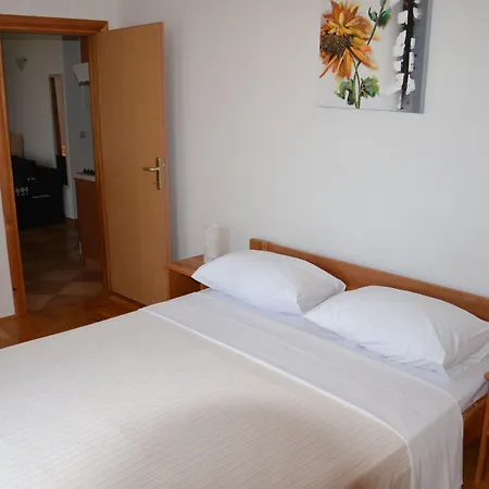 Mary Апартаменты Трогир