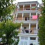 Mary Apartman Trogir